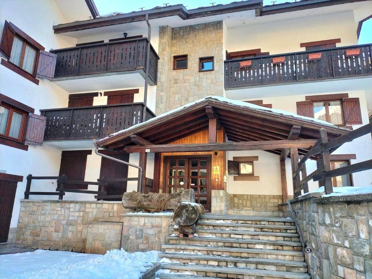 Appartement entier, Two-Bedroom Apartment in Champoluc, Ayas