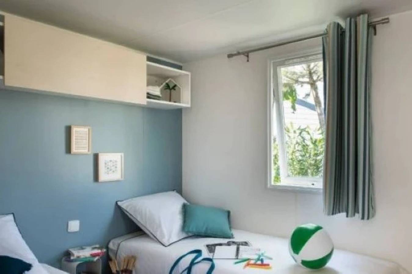 Camping 4 étoiles - Parc aquatique - ccbedce in Challans, Vallée de la Loire