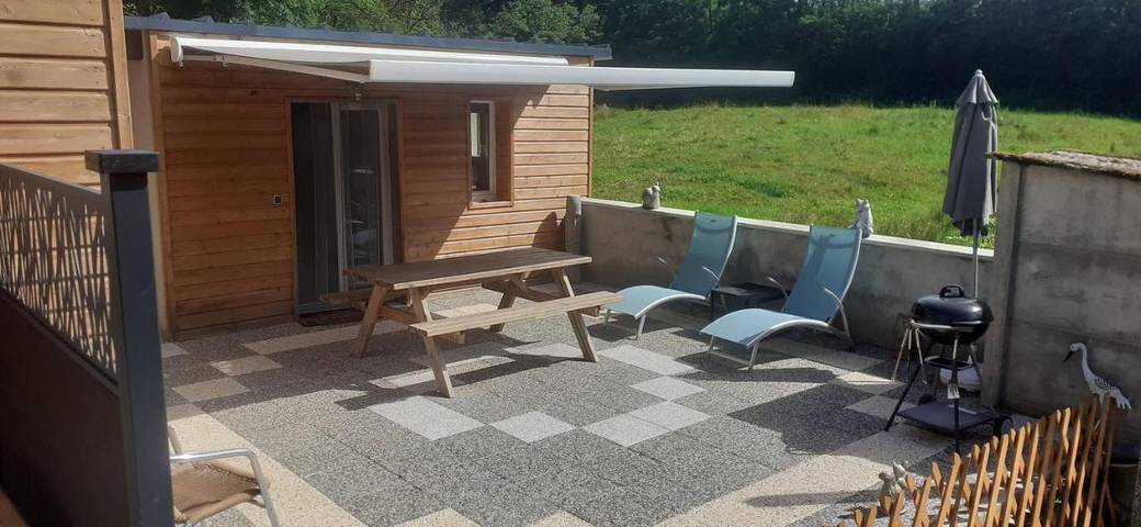 Gîte pour 2 personnes, avec Terrasse et Vue à Montgivray