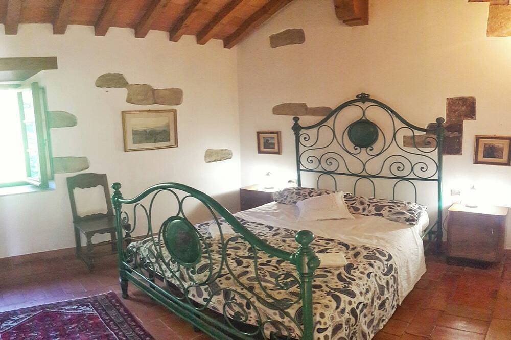 Große Watermill Villa in der Nähe von Florenz in Londa, Florenz Provinz