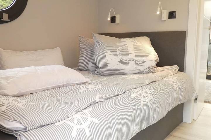 Hausboot für 2 Personen, mit Terrasse an der Mosel - 3