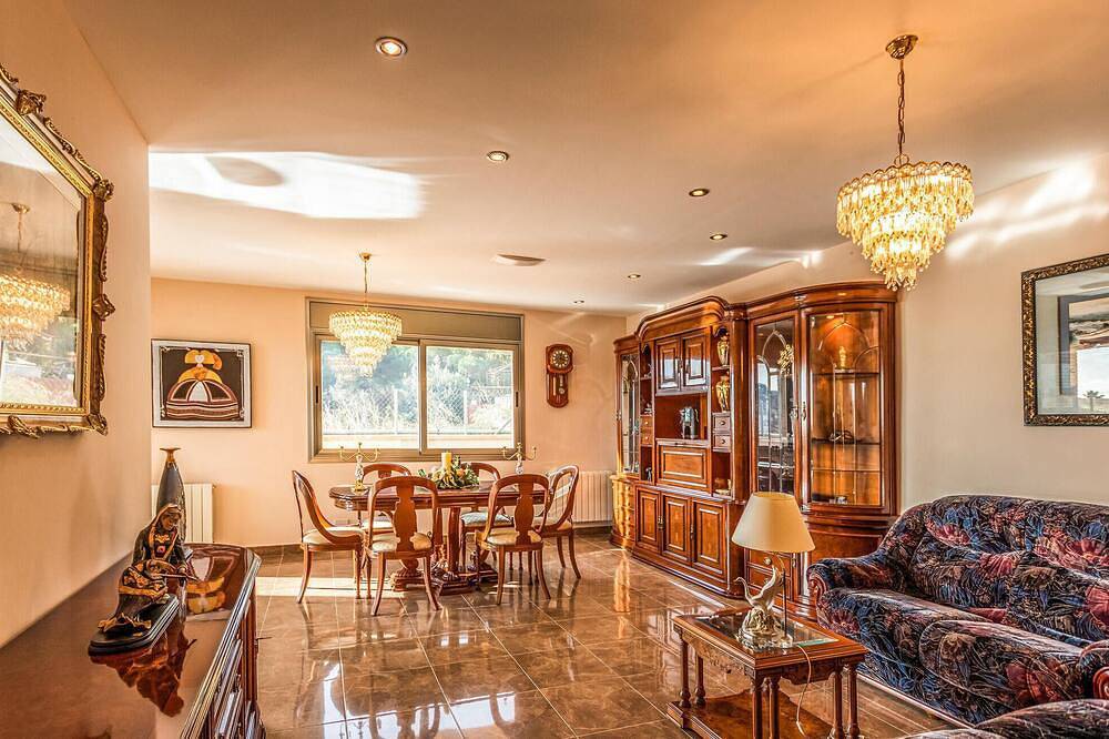 Stunning home in Sant Cebrià de Vallalta in San Cipriano de Vallalta, Costa del Maresme