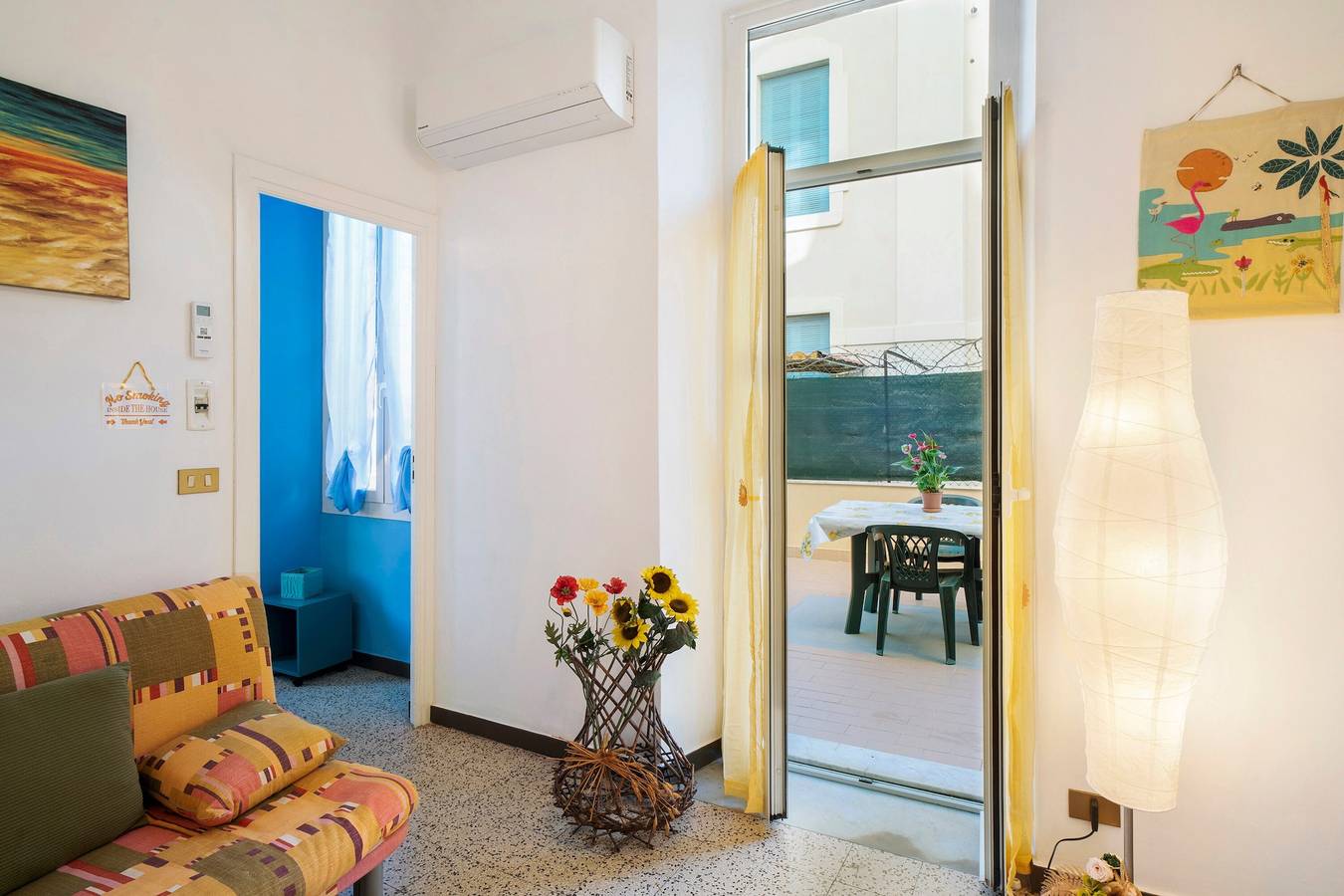 Apartamento entero, Apartamento 'Casa Vacanza Teresita' con terraza privada, Wi-Fi y aire acondicionado in Puerto Mauricio, Imperia
