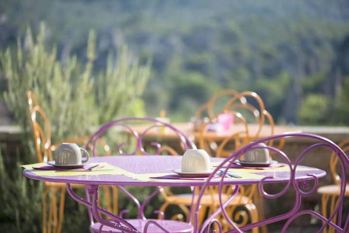 Hôtel pour 4 personnes, avec vue ainsi que piscine et jardin à Mourèze - 3