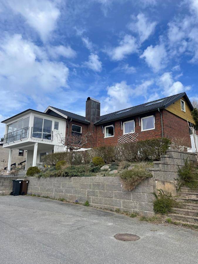 Ferienwohnung für 4 Personen, mit Ausblick und Garten sowie Balkon in Fjällbacka - 3
