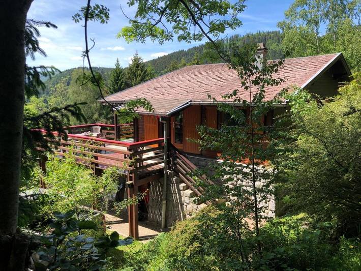 Chalet pour 5 personnes, avec jardin et vue