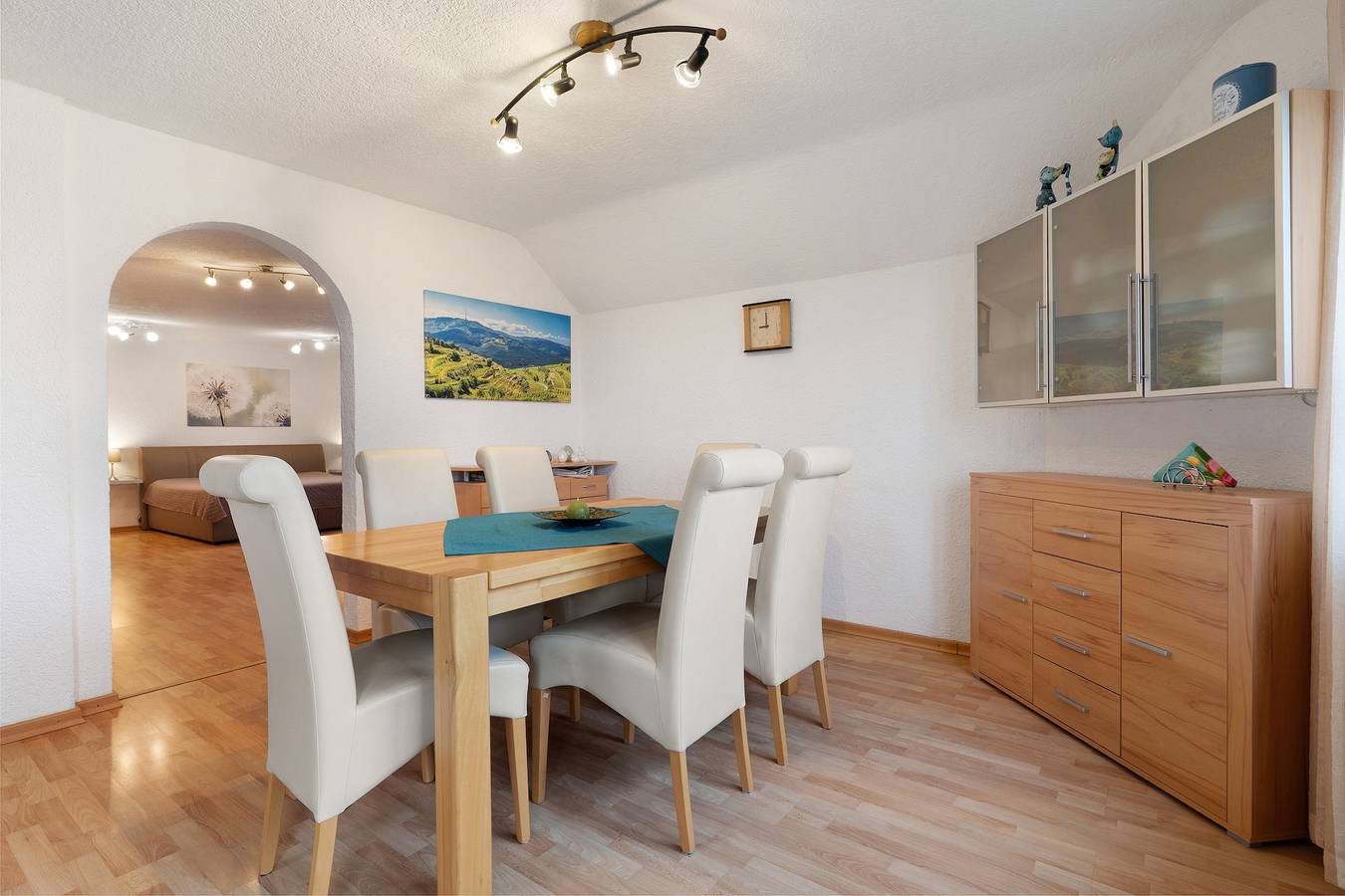 Ganze Wohnung, Apartment 'Sigrid' mit Gemeinschaftsgarten, Balkon und Wlan in Forchheim am Kaiserstuhl, Kaiserstuhl