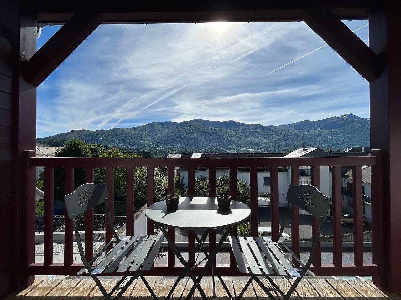 Ganze Wohnung, Apartment „Le Balaitous“ mit Bergblick, Wlan und Klimaanlage in Argelès-Gazost, Französische Pyrenäen