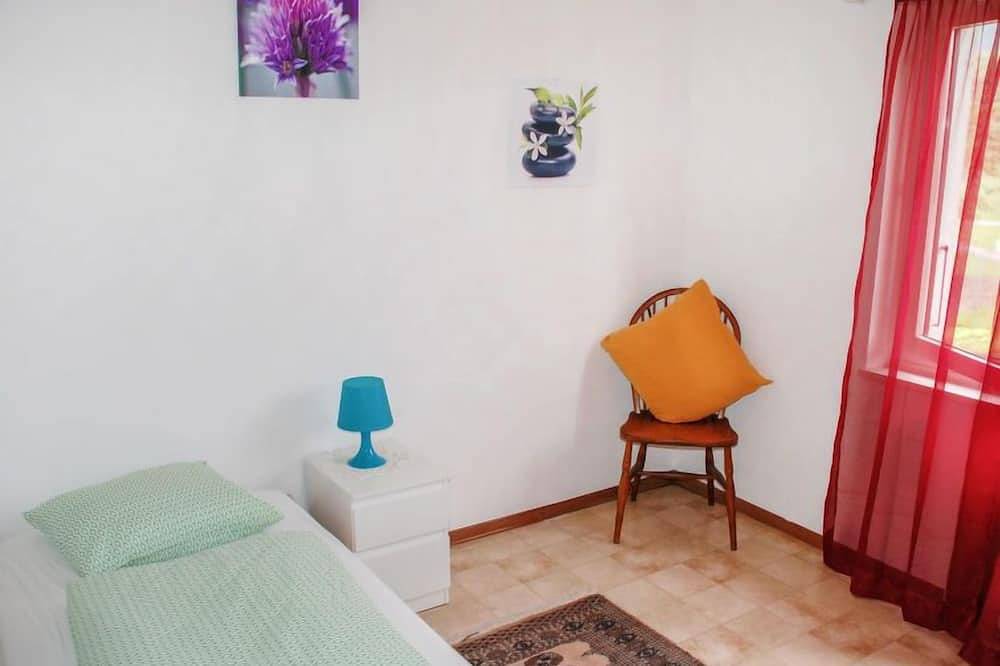 Ganze Wohnung, Ferienwohnung Gemma in Chironico, Tessiner Alpen