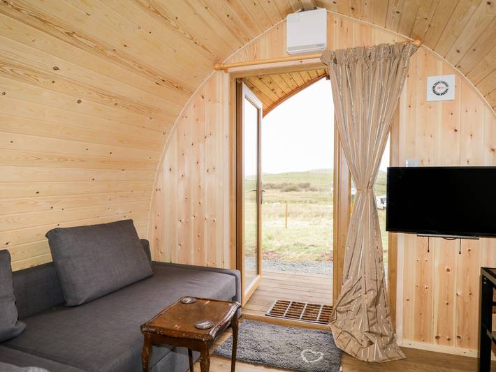 Garraidh Ghorm Pod in Highlands