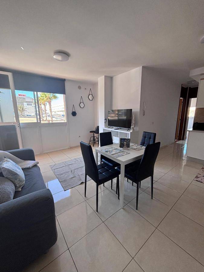 Ferienwohnung für 4 Personen, mit Ausblick und Balkon sowie Garten - 1