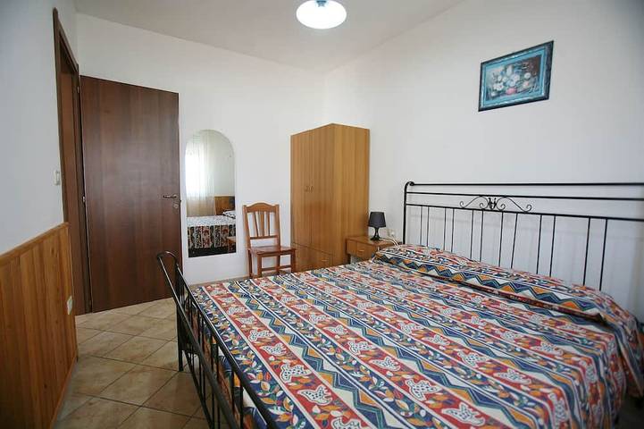 Ferienwohnung für 4 Personen, mit Balkon und Garten in Torre San Giovanni - 2
