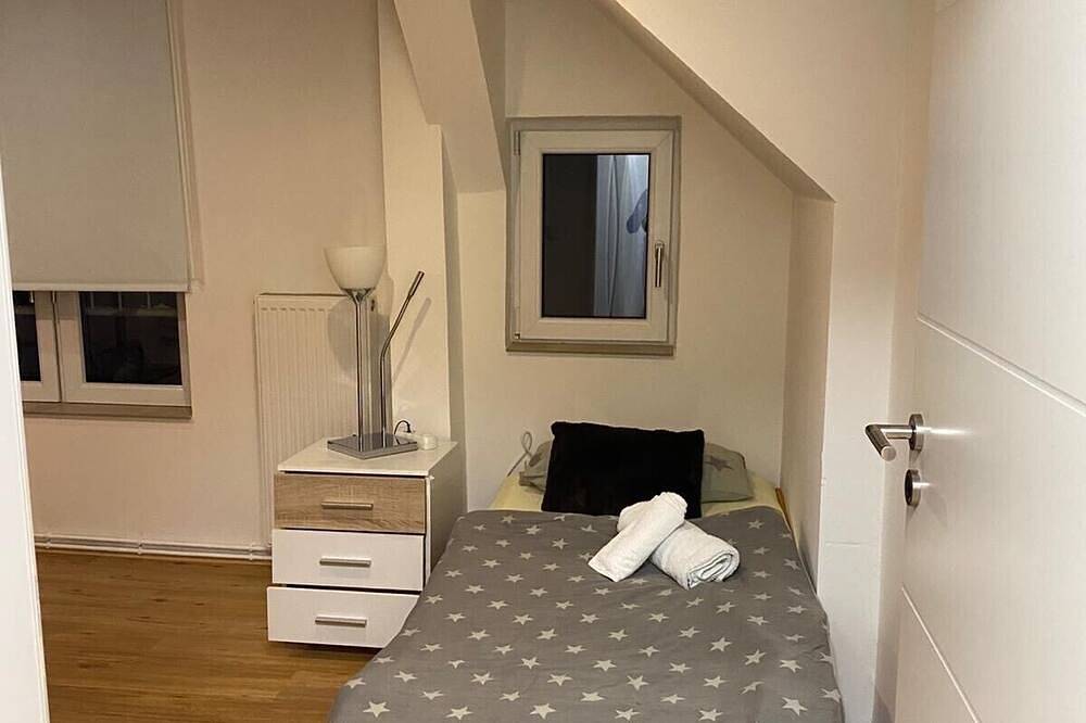 Gemütliche Ferienunterkunft in Falkensee nähe Bahnhof in Falkensee, Havelland