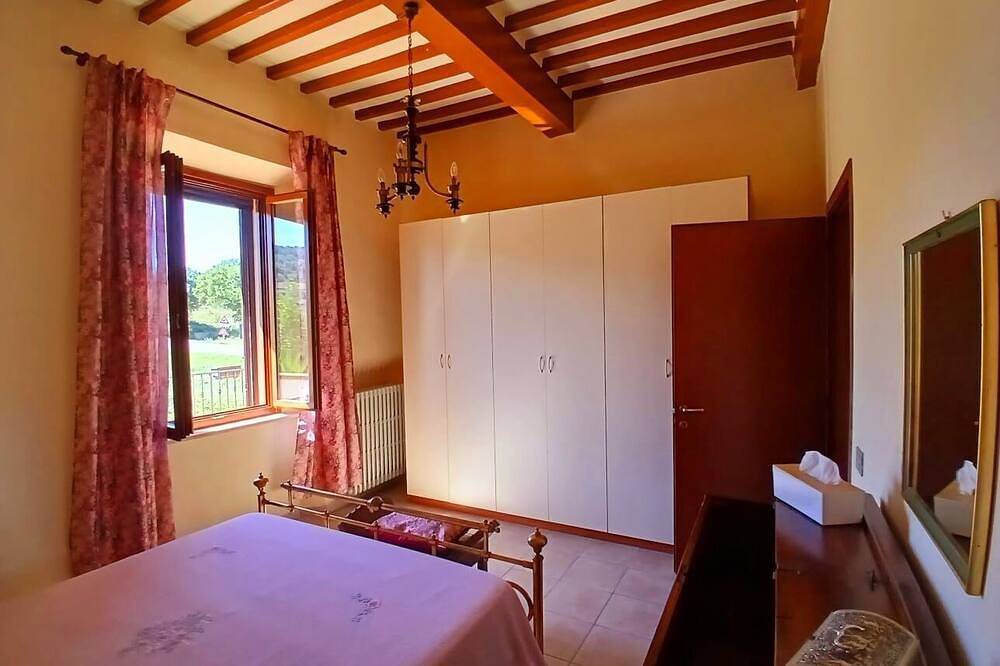 Ganze Wohnung, Charmantes, voll ausgestattetes und komfortables Haus mit Terrasse und Aussicht! in Massa Marittima, Grosseto Provinz