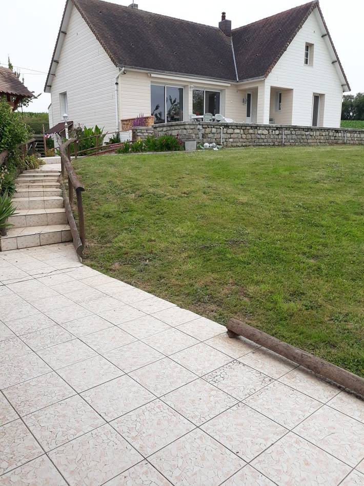 Chambre d’hôte pour 6 personnes, avec jardin dans la Manche - 2