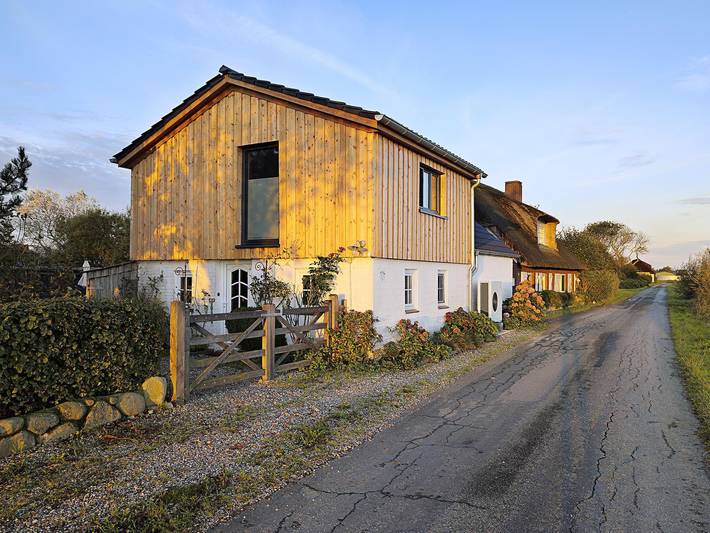 Ferienwohnung für 2 Personen, mit Terrasse und Garten sowie Ausblick in Poppenbüll - 4