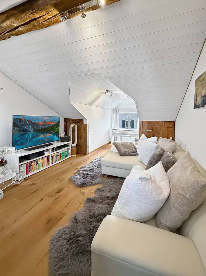 Ferienhaus für 6 Personen, mit Balkon/Terrasse und Ausblick sowie Seeblick in Kanton Zürich