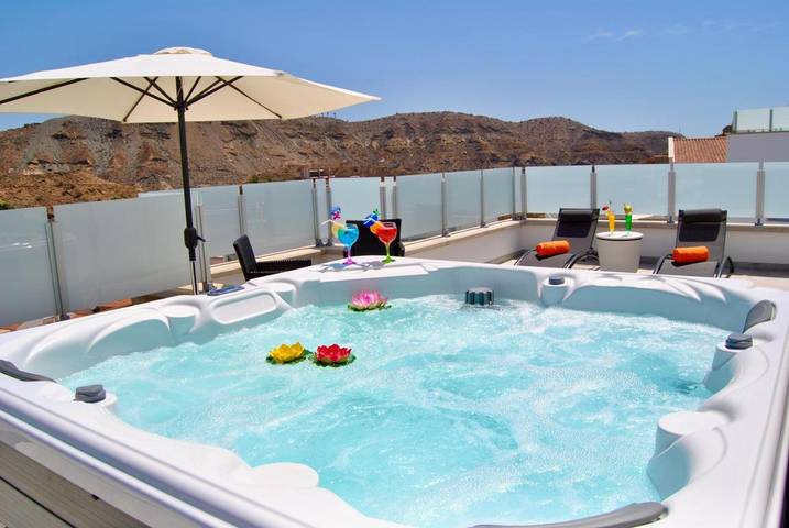 Casa rural para 19 personas, con vistas además de piscina y jardín en Mogán - 3