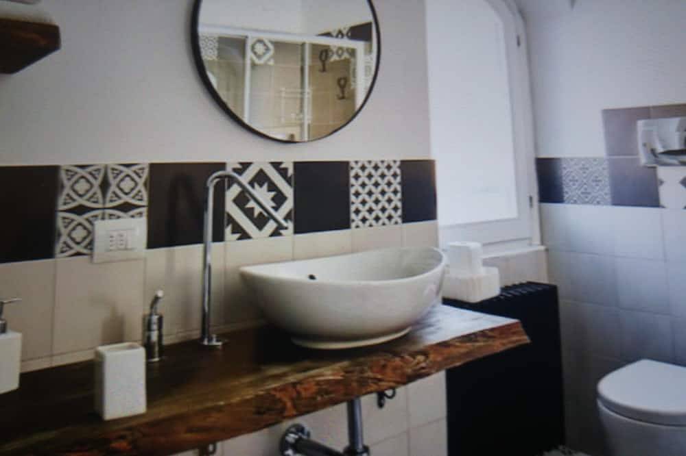 Entire apartment, Loft with panoramic views in the heart of Bergamo Alta in Bergamo, Bergamo Province