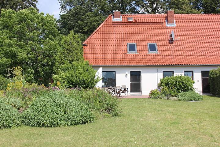 Ferienwohnung für 2 Personen, mit Garten und Terrasse - 1