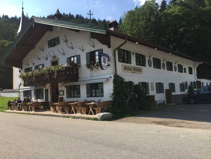 Ferienwohnung für 4 Personen, mit Balkon und Terrasse sowie Garten und Ausblick in Kreuth - 2