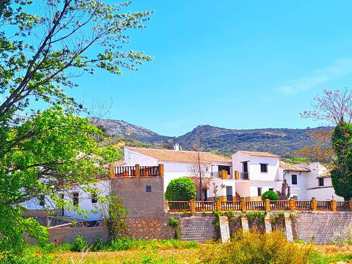 Casa rural para 4 personas, con Balcón además de Terraza y Piscina en Algarinejo - 2