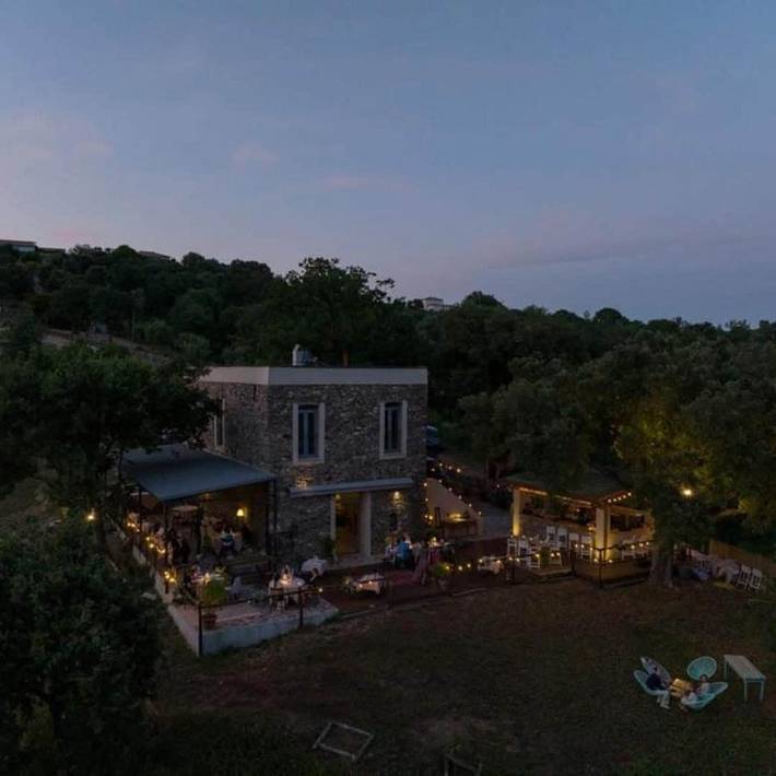 Appartement de vacances pour 4 personnes, avec jardin ainsi que terrasse et vue, animaux acceptés