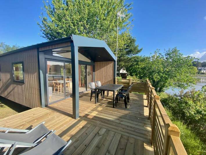 Camping para 4 personas, con terraza y vistas además de jardín y vistas al lago, Se admiten mascotas en Carnac