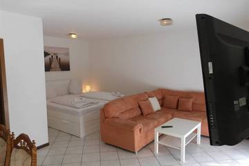 B&b für 2 Personen in Mehring, Moseleifel, Bild 1