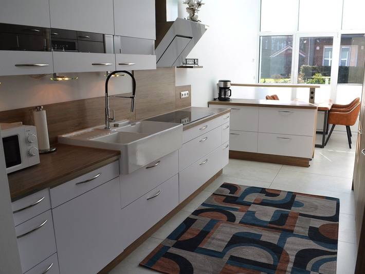 Ferienwohnung für 4 Personen, mit Terrasse und Garten in Leer - 2