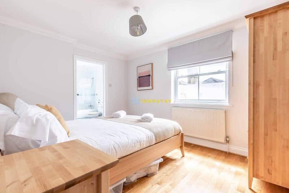Apartment for 6 People in Windsor, Windsor and Maidenhead