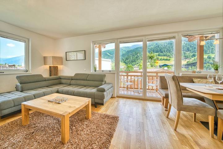 Ganze Wohnung, Sonniges 2-Schlafzimmer-Appartement in toller Lage in Hohe Tauern, Kaprun