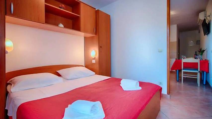 Gîte pour 3 personnes, avec Balcon dans Lastovo - 3