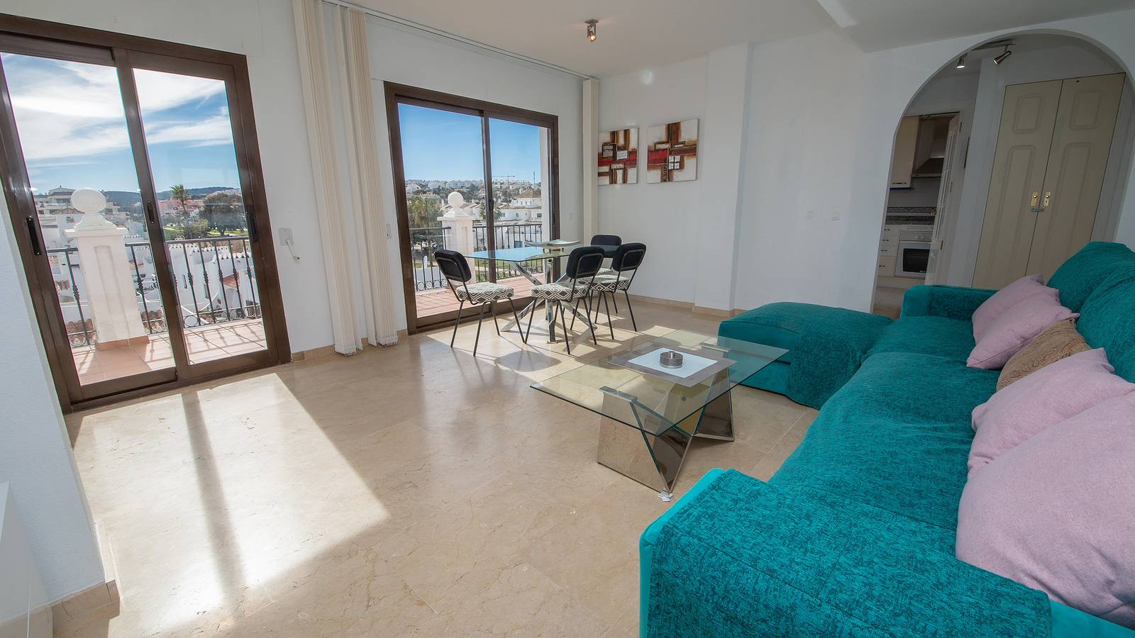 Entire apartment, Marina Real 433 in Playa Gaviotas, Manilva