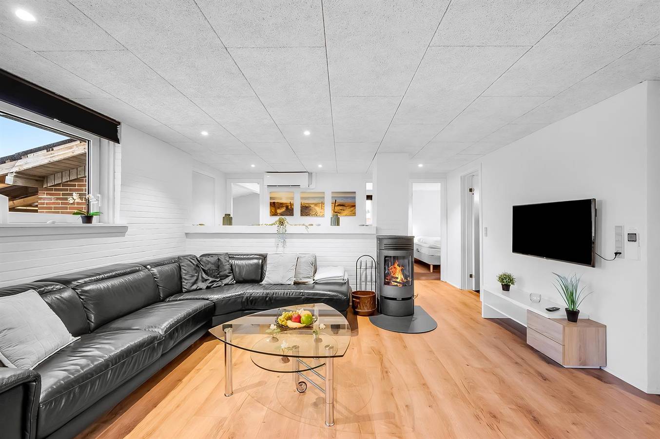 Awesome home in Ringkøbing w/ Wifi, 4 Bedrooms and Indoor swimming pool in Ringkøbing, Holmsland Klit