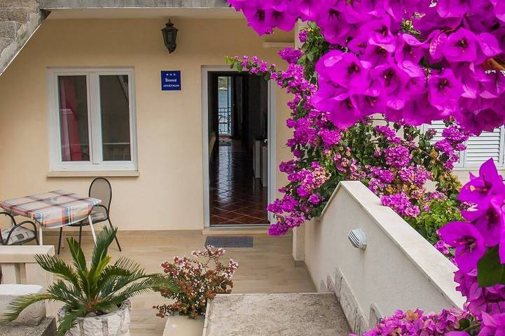 Ganze Wohnung, 1-Zimmer-Ferienwohnung am Strand Luka Dubrava, Peljesac in Dubrovnik-Neretva