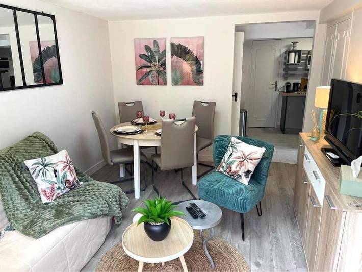 Appartement de vacances pour 4 personnes, avec Terrasse ainsi que Jardin et Vue