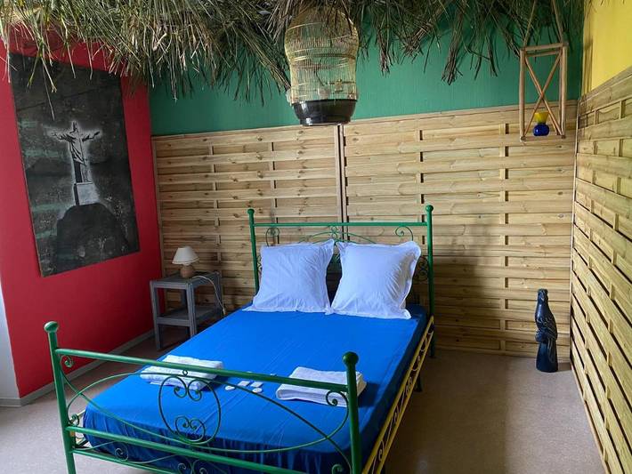 Maison d’hôte pour 4 personnes, avec balcon et vue, animaux acceptés à Castelnau-Rivière-Basse