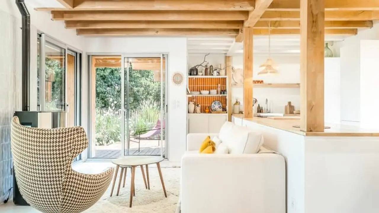 Entire holiday apartment, Holiday apartment for 7 people with pool in La Roque-d'Anthéron, Aix-en-Provence region