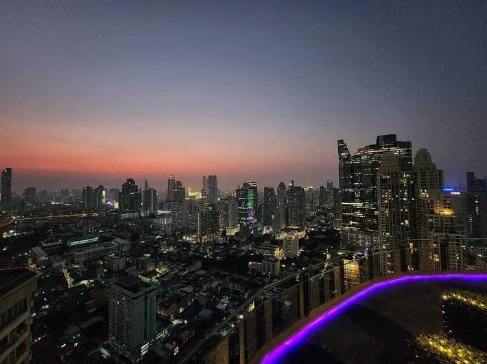 Loft voor 2 personen, with tuin and uitzicht as well as zwembad and sauna in Bangkok