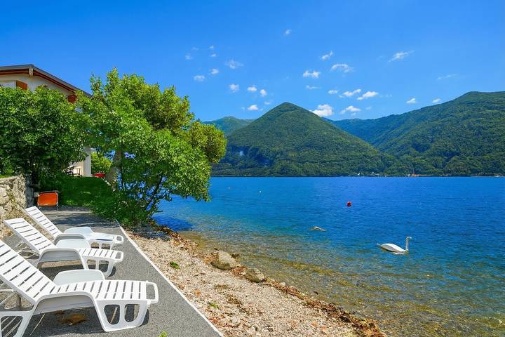 Ferienhaus für 10 Personen, mit Balkon und Terrasse sowie Kinderpool und Seeblick am Luganersee - 3