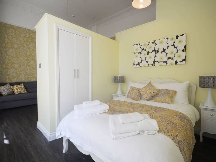 Apartment for 4 people in Plymouth