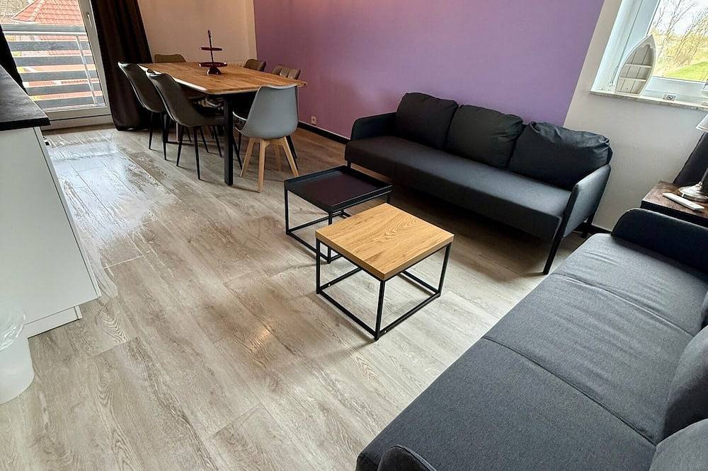 Ganze Wohnung, Ferienwohnung/App. für 5 Gäste mit 100m² in Neuharlingersiel in Groß Holum, Neuharlingersiel