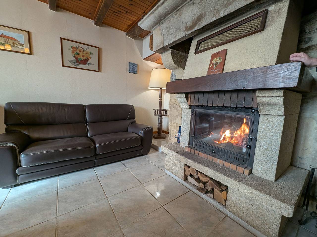 Chambre Rose cosy avec kitchenette et terrasse in Melin, Haute-Saône