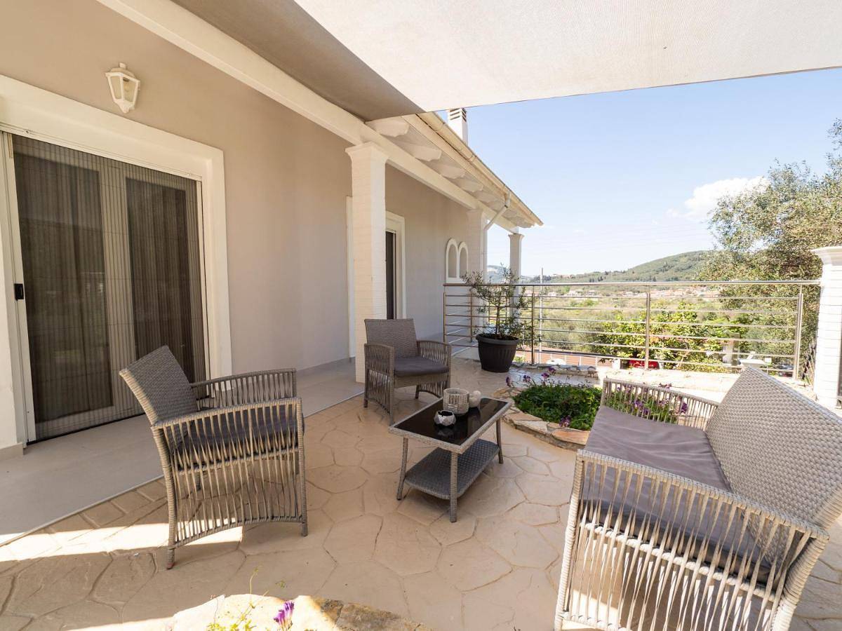 Two-Bedroom House in Άγιο Νικόλαο (Κέρκυρα), Κέρκυρα