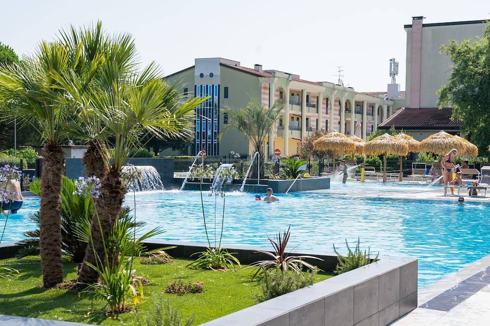 La Quercia by Interhome in Porto Santa Margherita, Caorle