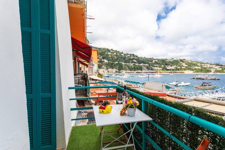 Gîte pour 3 personnes, avec balcon à Villefranche-sur-Mer - 2