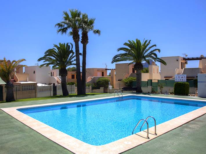 Bungalow pour 6 personnes, avec Terrasse et Jardin à Calpe