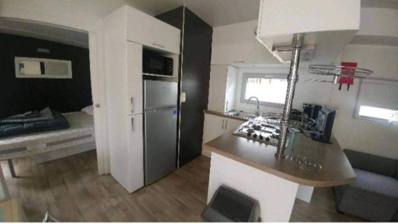 Mobile Home in Saint-Julien-en-Born, Côte d’Argent
