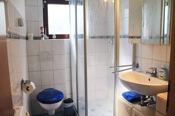Ganze Wohnung, Ferienwohnung am Edersee/Nationalpark Kellerwald in Vöhl, Landkreis Waldeck-Frankenberg